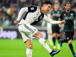 ޔުވެންޓަސް އަދި ބޮލޯނިއާ ބައްދަލުކުރި މެޗުގެ ތެރެއިން