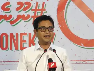 Saleem outlines reasons to vote for the scales