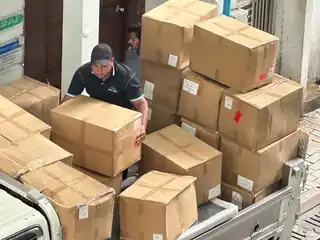 މާލޭގައި އުޅަނދަކުން މުދާތަކެއް ބާލަނީ