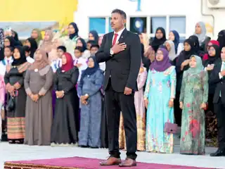 ތިނަދޫ މޭޔަރު ސައުދު އަށް ކޮށްފައި ވަނީ ސިޔާސީ ދައުވާތަކެއް، އަނބުރާ ގެންދިއުމަށް ސަރުކާރަށް ގޮވާލަން: ނަޝީދު 