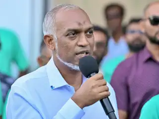 ގާނޫނުން ކައުންސިލްތަކުގެ ބާރު ކަނޑުއްވާ ލެއްވުމަށްފަހު، ރައީސް ވިދާޅުވީ އެއީ އެމަނިކުފާނު ގަބޫލުކުރައްވާ ހަމައެއް ނޫން ކަމަށް