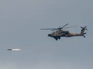 ހަނގުރާމައިގެ ތެރެއަށް ވަދެއްޖެ ނަމަ ހަމަލާ ދޭނެ ކަމަށް ބުނެ އީރާނުން ވިލާތުގެ ގައުމުތަކަށް އިންޒާރު ދީފި