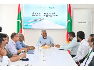 ލާމަރުކަޒީ ނިޒާމުގެ ޗެމްޕިއަން ކަމަށް ބުނާ ސަރުކާރުން ތަކުރާރު ކޮށް ސާބިތުކޮށްދެނީ ބާރުތައް ޖަމާކުރަން ހުރި ޝައުގު