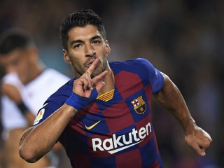 ބާސާގެ ލެޖެންޑް ސުއަރޭޒް އެތުލެޓިކޯއަށް