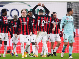 މިލާނާއި ޓޮރީނޯ ބައްދަލުކުރި މެޗުގެ ތެރެއިން: މި މެޗުން މިލާން މޮޅުވީ 2-0 ން