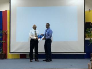 \"ސްޓެޓިސްޓިކަލް އިޔަރ ބުކް\" ލޯންޗް ކުރުން