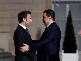 ހަމަނުޖެހުން ތަކުގެ ތެރެއަށް އިރާގު ނުވަންނާތީ، މެކްރޮންގެ ތައުރީފު އެ ޤައުމުގެ ބޮޑު ވަޒީރަށް