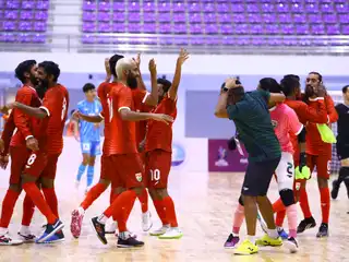 ތިން ވަނަ މެޗުގައި އިންޑިއާ ބަލިކޮށް، ރާއްޖެ ކުރިއަށް 