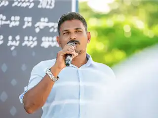 ތިނަދޫ ސިޓީގެ އާބާދީއާ ގުޅޭ މައުލޫމާތުގެ މައްސަލައިގައި އެ ސިޓީގެ މޭޔަރުގެ މައްޗަށް ދައުވާކޮށްދޭން ޕީޖީގައި އެދިއްޖެ
