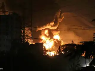 ތެހެރާންގެ ހުޅަނގު އުތުރުގައި އޮންނަ ޝަހްރާންގެ ތެޔޮ ގުދަންތަކެއްގައި، 2025 ޖޫން 15 ވަނަ ދުވަހު ބޮޑު އަލިފާނުގެ ހާދިސާއެއް ހިނގާފައި.