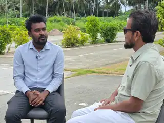 Hanimaadhoo Council President Ali Ibrahim speaking during Friday's "Fashaairu" program.