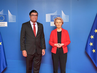 Ambassador Omar presented his Letter of Credence to the President of the European Commission, Ursula von der Leyen on Thursday