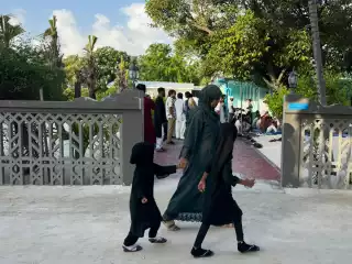 ހަރުދަނާ މުޖުތަމައެއް ބިނާކުރެވޭނީ އާއިލީ ގުޅުންތައް ބަދަހިކޮށްގެން: ޚުތުބާ