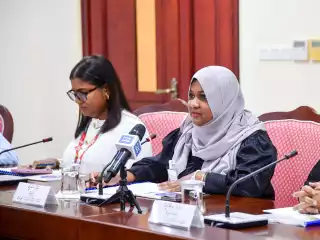 ބްރޯޑްކޮމްގެ ކުރީގެ ރައީސާ ސަފާ ޝަފީގް 