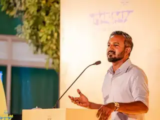 މޭޔަރ މުޙައްމަދު ޢާޠިފް 