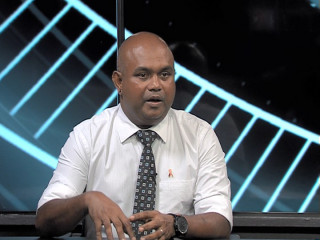 ހެލްތު ޕްރޮޓެކްޝަން އޭޖެންސީ (އެޗްޕީއޭ)ގެ ޕަބްލިކް ހެލްތު އޮފިސަރ އަބްދުލް ހަމީދު