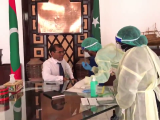 ރައީސް ނަޝީދު ކޮވިޑް-19 އަށް ޓެސްޓްކުރައްވަނީ