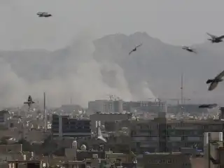 އީރާން ހަނގުރާމަ: މެދުއިރުމަތީގައި ތިބި ދިވެހީން ވީ އެންމެ އަވަހަކަށް ރާއްޖޭގެ އެމްބަސީ އެއްގައި ރަޖިސްޓްރީ ވާން އެދެފި