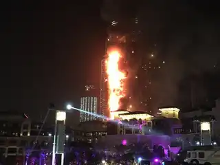 ދުބާއީގައި ހުންނަ އެމެރިކާ ކޮންސިއުލޭޓަށް ހަމަލާ ދީފި، ޒަރޫރީ ނޫން މުވައްޒަފުން ޔޫއޭއީ އިން ފޭބުމަށް އެމެރިކާ އިން އަންގައިފި