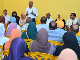 އައްޑޫ ފޭދޫ އަދި މަރަދޫ ފޭދޫގެ ކެމްޕެއިން ޓީމާއި ރައީސް ސޯލިހު ބައްދަލުކުރައްވައިފި: މުޅި ޓީމު އޮތީ ގަދަކޮށް!