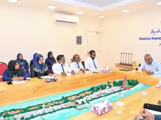 ރައީސް މުއިއްޒު ކެނދިކުޅުދޫ ކައުންސިލް މެންބަރުންނާ ބައްދަލުކުރެއްވުން.