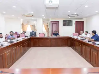 ރައްޔިތުންގެ މަޖިލީހުގެ އިގްތިސާދީ ކޮމިޓީއިން ޓެކްސް ނެގުމާބެހޭ އިދާރީ ގާނޫނަށް އިސްލާޖި ގެނައުމުގެ ބިލު ދިރާސާކުރުން
