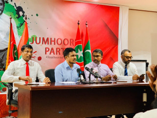 ޖޭޕީން ދާދިފަހުން ބޭއްވި ނޫސްވެރިންގެ ބައްދަލުވުމެއްގެ ތެރެއިން، މި ހަތަރު ބޭފުޅުންނަކީ ޕީޕީއެމް ސަރުކާރުގައި ވެސް އިސްކޮށް އުޅުއްވި ހަތަރު ބޭފުޅުން