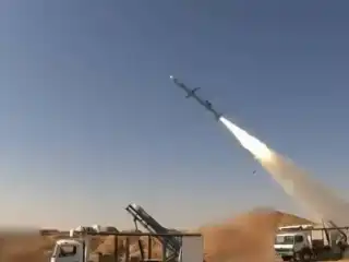 އީރާނުން ކުވައިތުގައި ހުންނަ އެމެރިކާ ބޭސްތަކަށް ހަމަލާދީ އެމެރިކާގެ 100 ސިފައިން ޒަޚަމްކޮށްފި