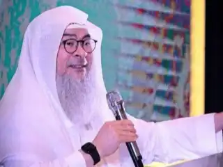 ޝެއިޚް އާސިމް ބިން ލުގްމާން އަލް ހަކީމް.