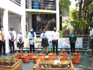 ބިލަބޮންގ ހައި އިންޓަރނޭޝަނަލް ސްކޫލްގައި އާބަން ގާޑެނިންގ ޕްރޮގްރާމް