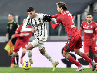 ޔުވެންޓަސް އާއި ސްޕަލް ބައްދަލުކުރި މެޗުގެ ތެރެއިން: މި މެޗުން ޔުވެންޓަސް މޮޅުވީ 4-0 ން