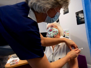 އިނގިރޭސިވިލާތުގައި ކުރިޔަށްދާ ވެކްސިން ދިނުމުގެ ޕްރޮގްރާމްގެ ތެރެއިން