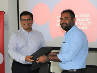 އުރީދޫ އާއި ގެސްޓްހައުސް އެސޯސިއޭޝަން އޮފް މޯލްޑިވްސް އިން އެއްބަސްވުމުގައި ސޮއިކުރުމުގެ ތެރެއިން