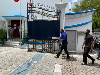 ކުރީގެ ނައިބު ރައީސް އަހުމަދު އަދީބު، މީގެކުރިން ބޭއްވި އަޑުއެހުމަކަށް ހައިކޯޓަށް ވަޑައިގަންނަވަނީ