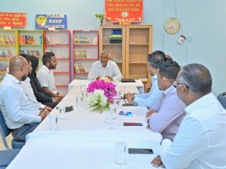 The president met members of HA. Muraidhoo council and WDC on Sunday