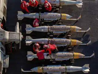 އެމެރިކާ އާއި އިޒްރޭލާ ދެކޮޅަށް ޖިހާދަށް ތެދުވުމަށް އިރާގުގެ މަޝްހޫރު ދީނީ އިލްމްވެރިއަކު ފަތުވާ ނެރެފި