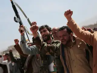 ސޮމާލީލޭންޑް ގައި ހަރަކާތްތެރިވާ އިޒްރޭލުގެ ކޮންމެ ފަރާތަކަށް ހަމަލާ ދޭނެ ކަމަށް ބުނެ ޙޫޘީ ޖަމާޢަތުން އިންޒާރު ދީފި