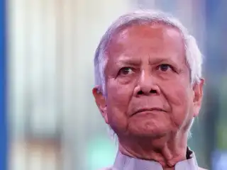 ބަންގްލަދޭޝްގެ ވަގުތީ ސަރުކާރުގެ އިސްވެރިޔާ މުޙައްމަދު ޔޫނުސް.