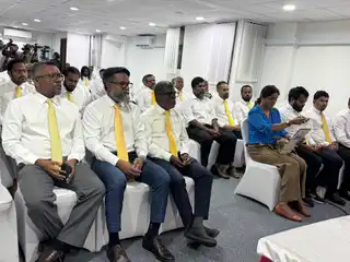 އެންމެ ލަސްވެގެން އަންނަ އަހަރުގެ ޖެނުއަރީގެ ނިޔަލަށް އެމްޑީޕީ ޤައުމީ މަޖިލިސް އިންތިޚާބު ބާއްވަން ފާސްކޮށްފި