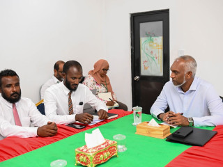 The president met members of GA. Villingili council, North Huvadhu Atoll Council and WDCs on Thursday