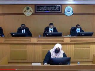 އަންހެނުންނަށް ކައުންސިލުން ގޮނޑި ޚާއްސަކުރި މައްސަލައިގައި ޙުކުމް ކުރުމަށް އާދިއްތަ ދުވަހު ހައިކޯޓުގައި ކުރިއަށް ގެންދިޔަ އަޑުއެހުމުގެ ތެރެއިން