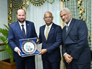 The President meets the President of the International Union of Universities