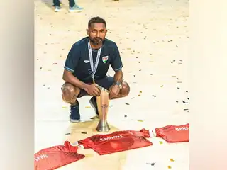 ޤައުމީ ފުޓްސަލް ޓީމުގެ މެނޭޖަރު މުޙައްމަދު އުމެއިރު