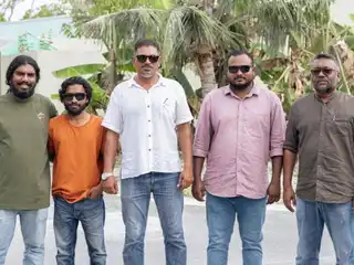 ތިނަދޫ ގައި އެމްޑީޕީގެ ކެންޑިޑޭޓަށް ތާއީދު ކުރި ވެމްކޯގެ 3 މުވައްޒަފެއްގެ ވަޒީފާ އެހެން ރަށްރަށަށް ބަދަލުކޮށްފި