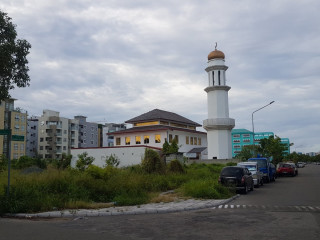 މިސްކިތްތަކުގެ މަސައްކަތް ވީހާވެސް އަވަހަކަށް ނިންމާލުމަށް ދަނީ މަަސައްކަތްކުރަމުން