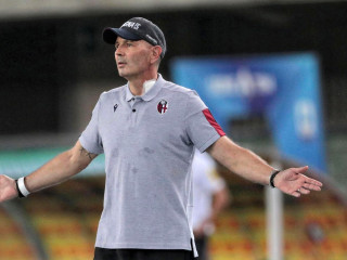 ބޮލޯނިއާގެ ކޯޗު ސިނިސާ މިހަލޮވިޗް