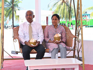First Couple of Maldives has concluded official visit to Alifushi Island of Raa Atoll