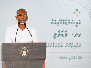 President Muizzu speaking to residents of Madaveli island 