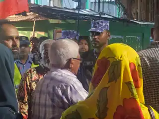 އެމްޑީޕީން ބޭއްވި އިހުތިޖާޖެއްގެ ތެރެއިން އުމުރުން ދުވަސްވީ މީހަކު ވާހަކަދައްކަނީ.