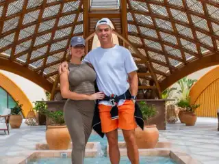 ކްރިސްޓިއާނޯ ރޮނާލްޑޯ އާއި ޖޯޖިނާ ރޮޑްރިގޭޒް 